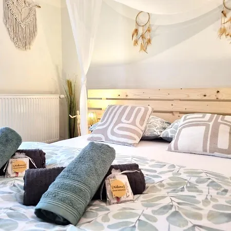 Lägenhet Triplex Boheme Pres Du Chateau A Sedan, Ideal 2 Couples, Only Adults