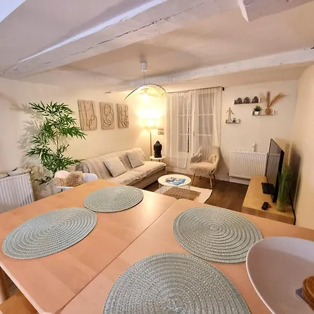 Bali'sed Triplex Boheme Pres Du Chateau A Sedan, Ideal 2 Couples, Only Adults 色当