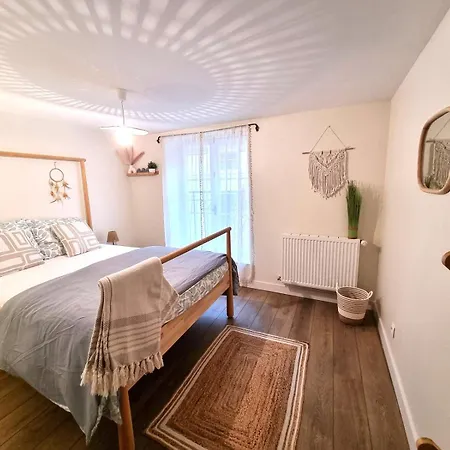 Bali'sed Triplex Boheme Pres Du Chateau A Sedan, Ideal 2 Couples, Only Adults * 色当
