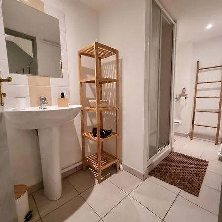 Triplex Boheme Pres Du Chateau A Sedan, Ideal 2 Couples, Only Adults * Sedan